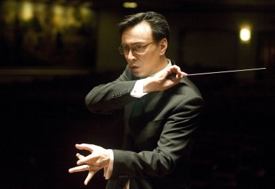 Photo of conductor Ken-David Masur by Beth Ross Buckley, courtesy of Symphony San Jose