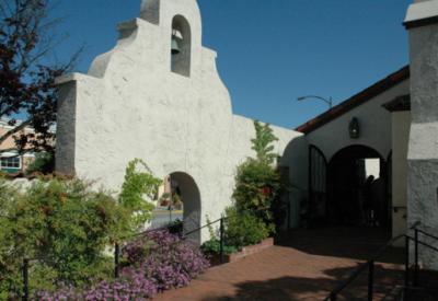 stlukes-header.jpg