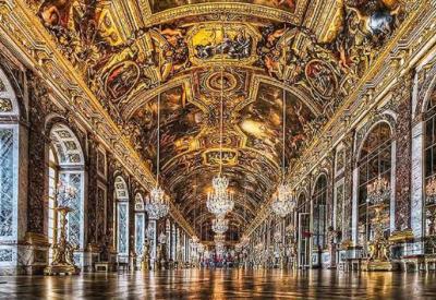 versailles-header.jpg