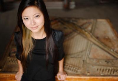 Vicky_Chow_Header.jpg