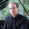 Pianist Orion Weiss