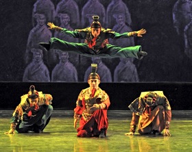 On the same program with Butterfly Lovers:<br>Emperor Qin