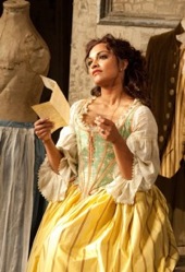 Danielle de Niese<br>Photo by Marty Sohl