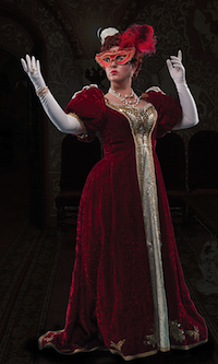 Lindsay Thompson Roush as Rosalinde