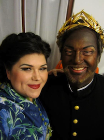 Leah Crocetto as Desdemona, Gregory Kunde as Otello off-stage at La Fenice