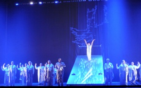 Chorus and Dancers in <em>Akhnaten</em>