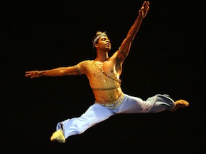 Carlos Acosta, guest artist with the Ballet San Jose, performing in Havana<br>Photo by Sven Creutzmann
