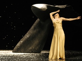 Pina Bausch<br>Photo by Bettina Stoess