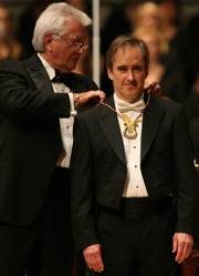 James Conlon receiving the Hall of Fame Medal from David Klingshirn<br>Photo by Mark Lyons