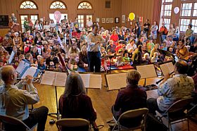 From the Very First Concerts series<br>S.F. Chamber Orchestra<br>conducted by Benjamin Simon