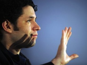 Gustavo Dudamel: taking a hand in bringing art to youth Gustavo Dudamel