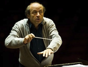 Iván Fischer<br>Photo by Murdo Macleod