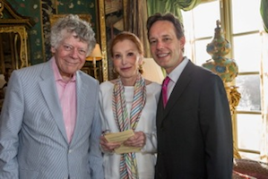 The Gettys in their home with Jake Heggie Getty