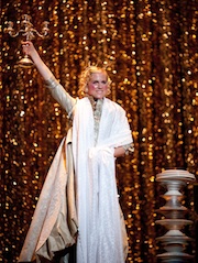Suzanne Rigden as Rosina