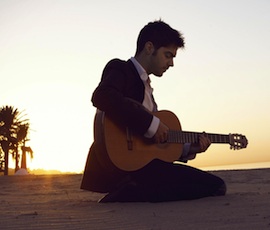 Miloš Karadaglić<br>Photo by Olaf Heine