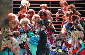 Joyce DiDonato (Romeo) with Supernumeraries.