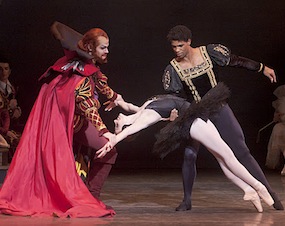 <em>Swan Lake</em> at Ballet San Jose <em>Swan Lake</em> at Ballet San Jose