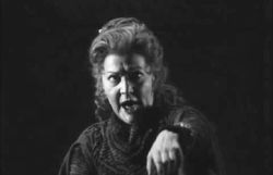 Rysanek as Ortrud Rysanek as Ortrud