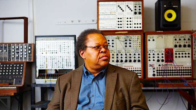 George Lewis